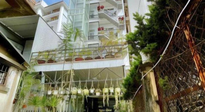 דה לאט Gold Night Hotel מראה חיצוני תמונה