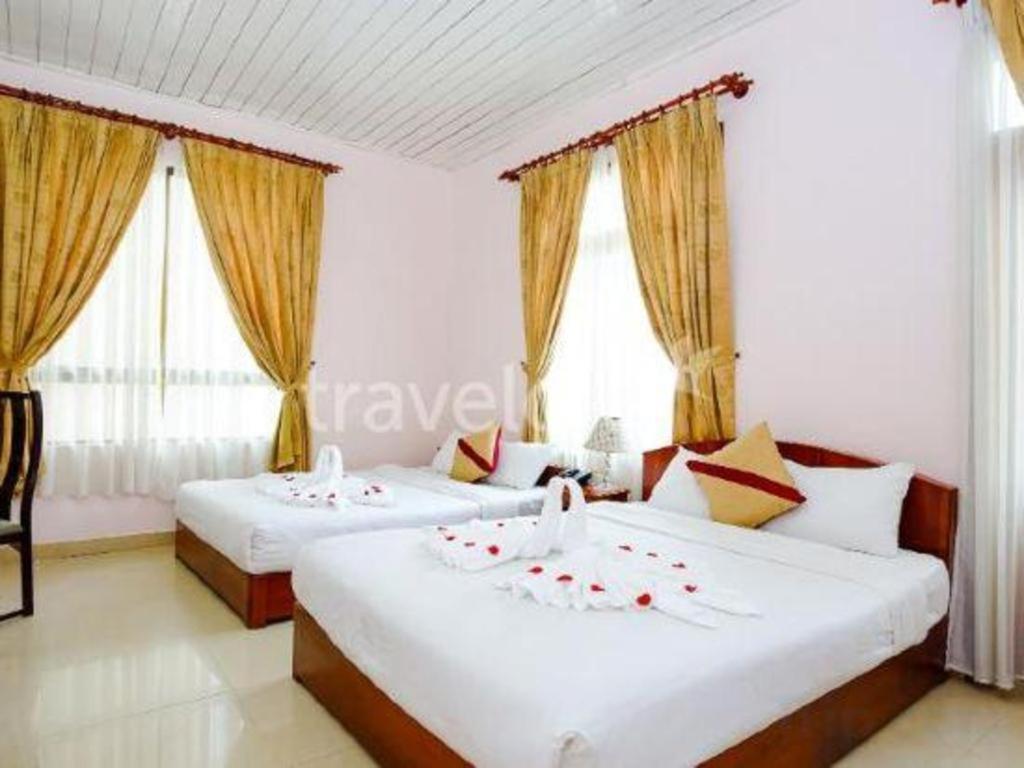דה לאט Gold Night Hotel מראה חיצוני תמונה